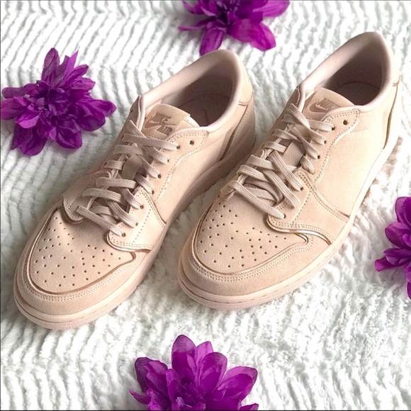 Nike Shoes - Nike Air Jordan Retro 1 low no swoosh women’s 9